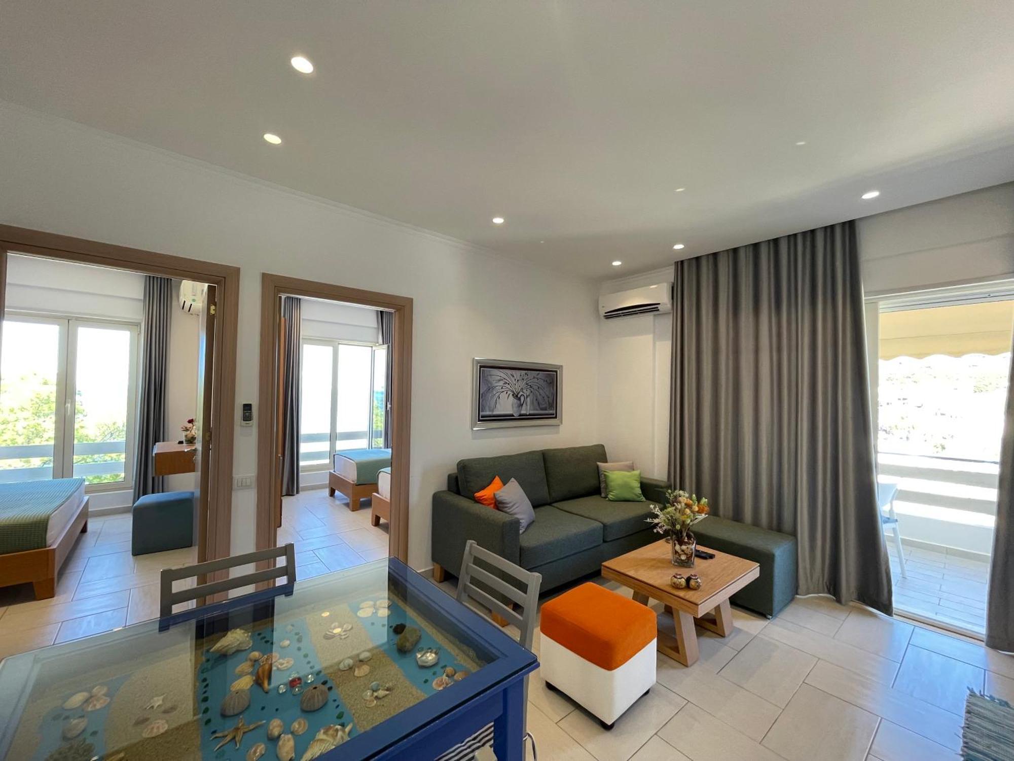 George Apartments 히마레 외부 사진